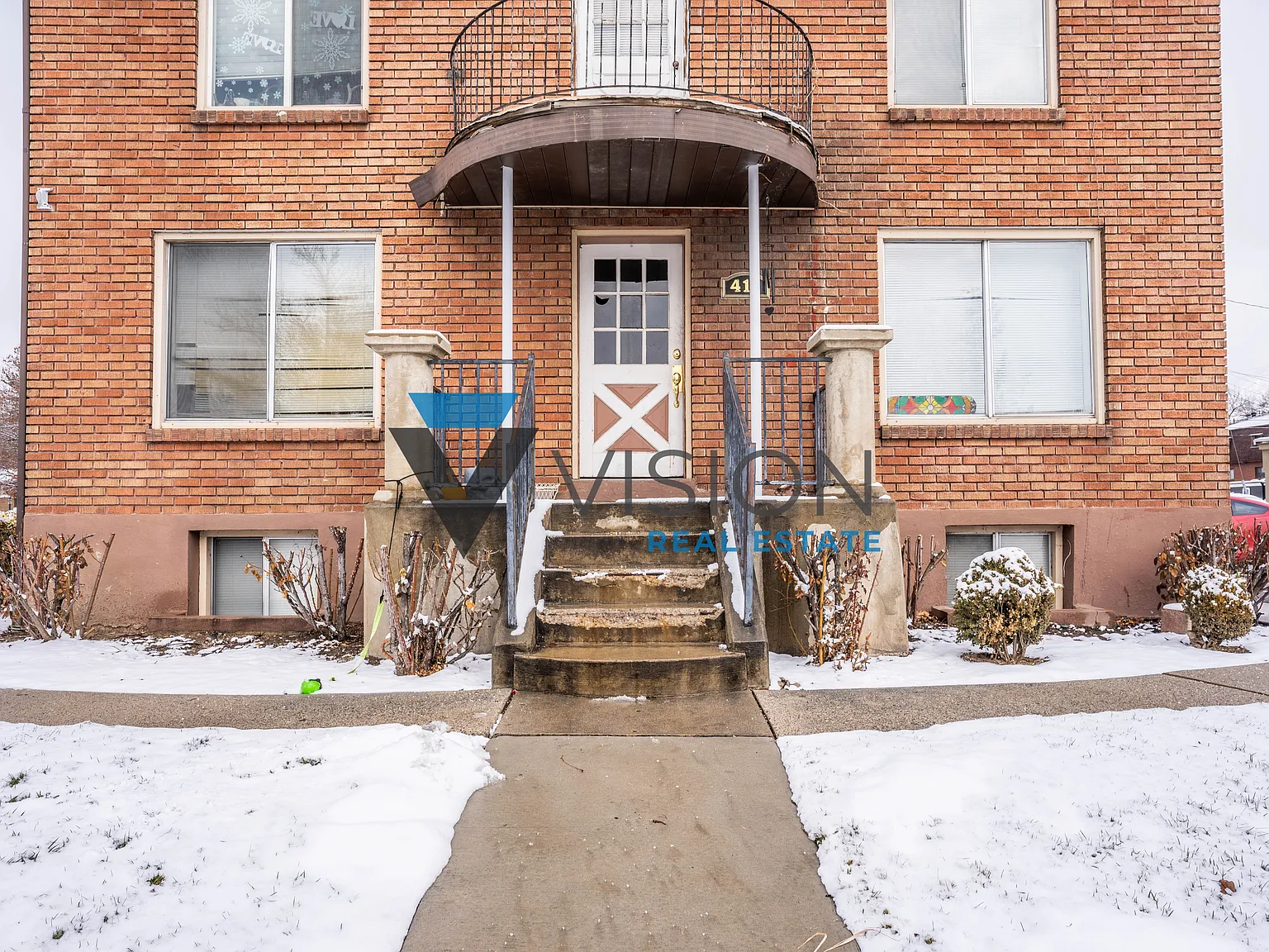 Daley Apartments — Photo 3
