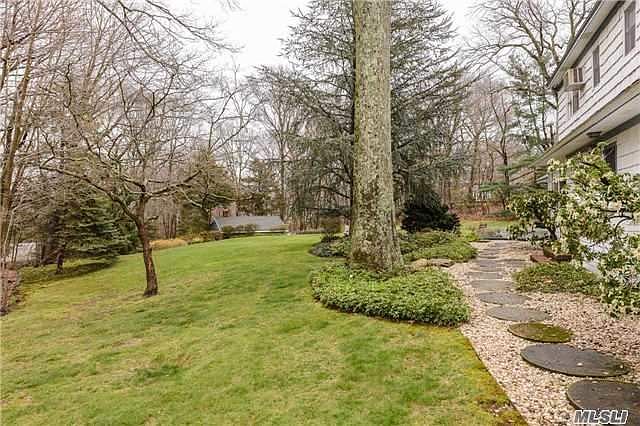 2nd image of 187 Lawrence Hill Rd