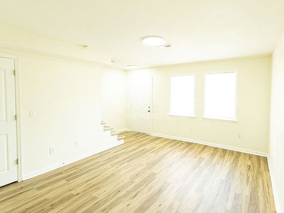 4th image of 3627 6th Ave Unit 3627