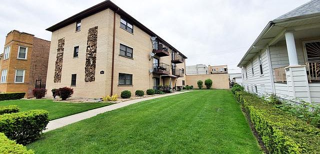 1st image of 2545 N 72nd Ct