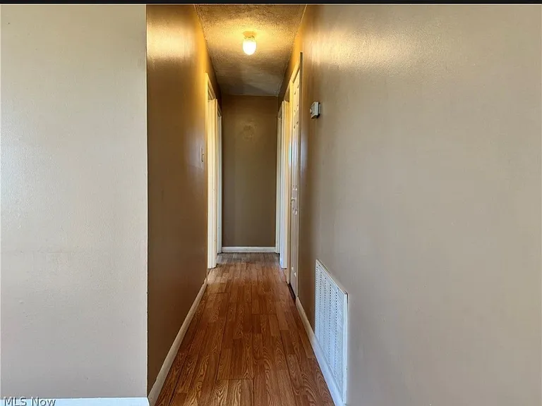 6598 Seneca Trl — Photo 6