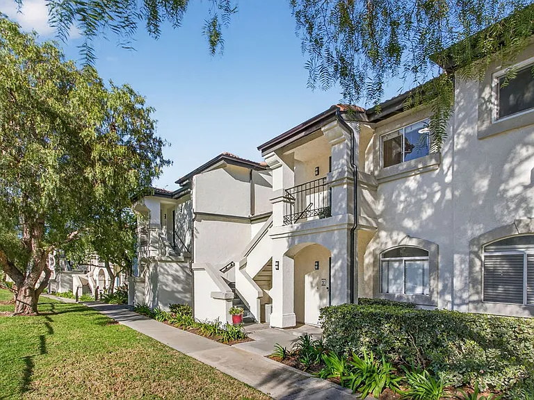 30902 Club House Dr #2G-1 — Photo 10