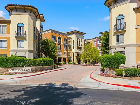 24545 Town Center Dr APT 5401, Santa Clarita, CA 91355