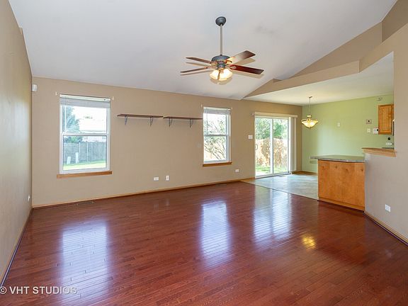 2nd image of 4706 Mallard Ln