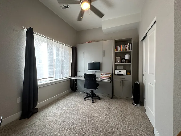 2nd bedroom (3rd floor)