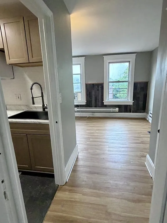 231 W McMillan Unit 4 — Photo 3