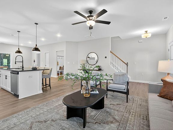 7th image of this home