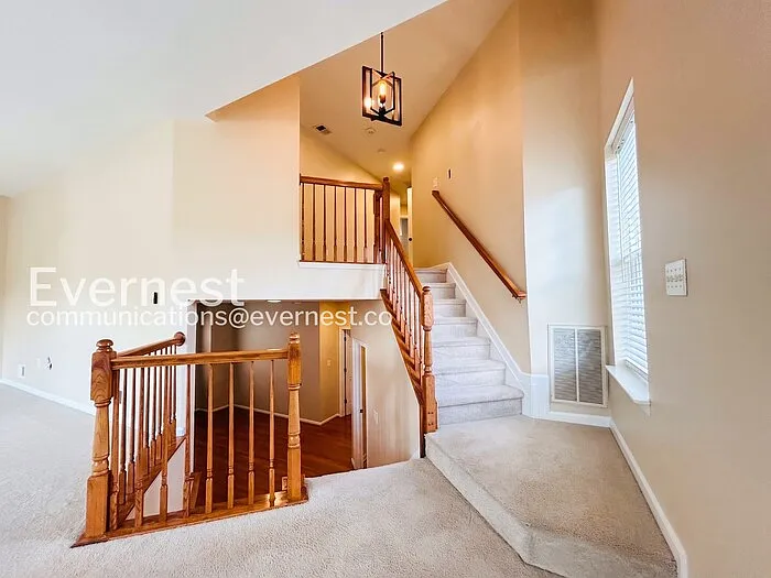 8348 Middle Ruddings Dr — Photo 9