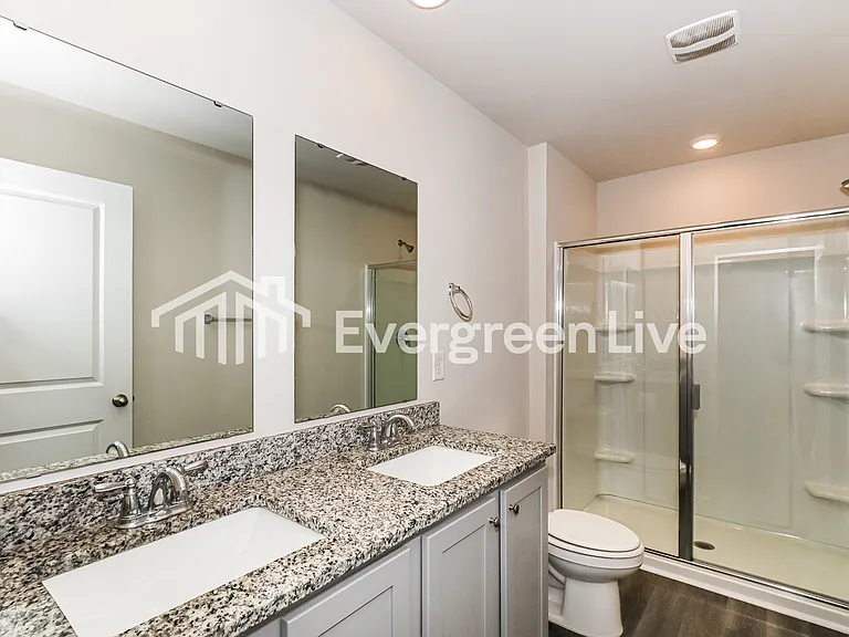 2244 Courtina Way — Photo 10