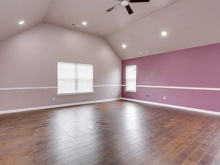 3013 Burgess St — Photo 12