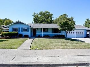 3539 Cypress Way, Santa Rosa, CA 95405