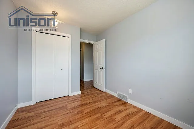 123 Country Hills Vlg NW — Photo 12
