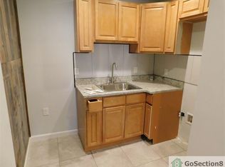 2556 N Bancroft St, Philadelphia, PA