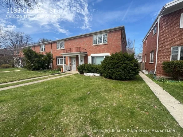 3133 Central St, Evanston, IL 60201