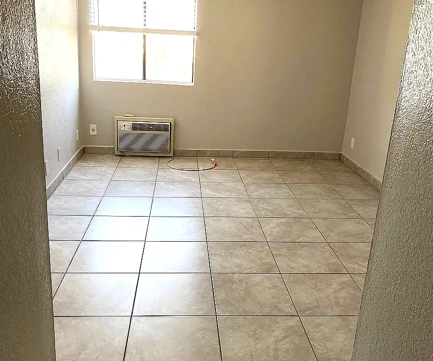 14000 Foothill Blvd #30