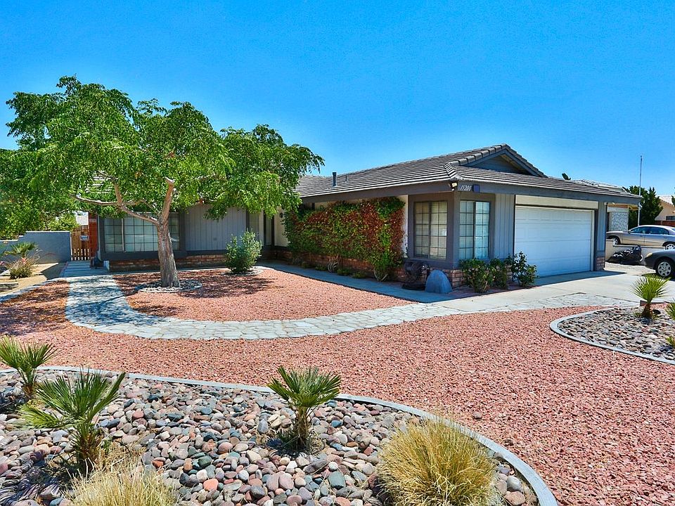 1st image of 15200 Mesquite Pl