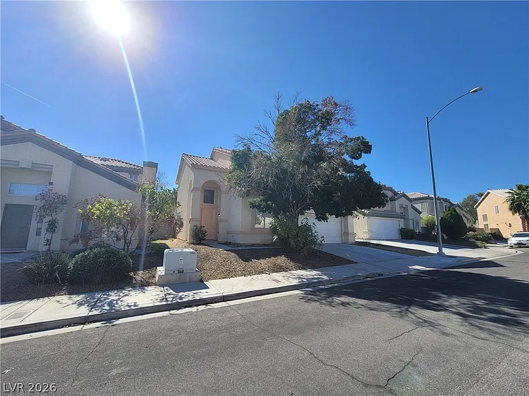7817 Falconwing Ave — Photo 5