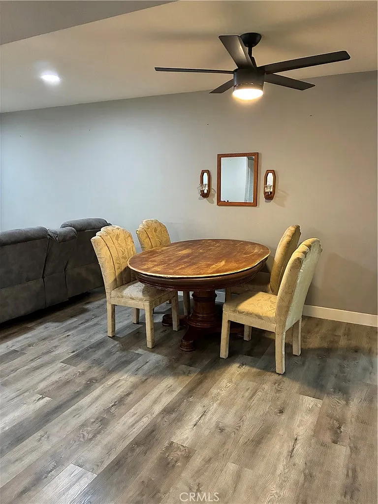2 bed, 1019 sqft, $1,800 — Photo 2