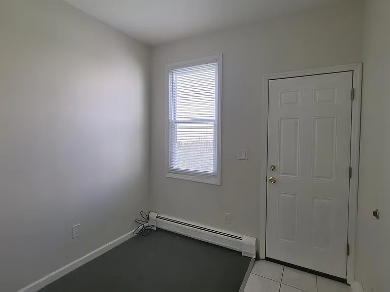 77 Colgate St #1 — Photo 9