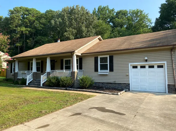 102 Robertson St, Williamsburg, VA 23185