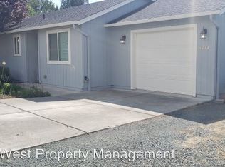 830 Solano Cir, Medford, OR 97504