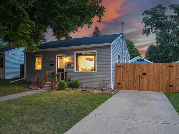 1831 14th Ave, Green Bay, WI 54304