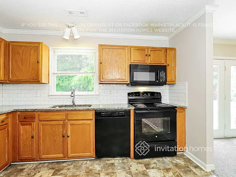 1511 Vance St — Photo 10