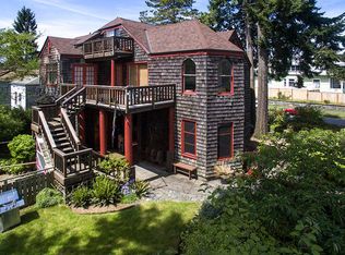 7619 Linden Ave N #1, Seattle, WA 98103