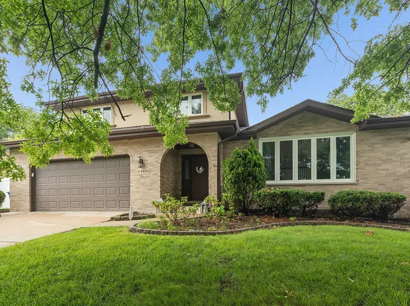 8850 W 98th Pl, Palos Hills, IL 60465