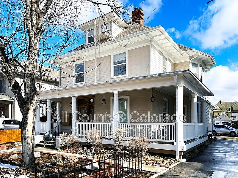 815 N Nevada Ave #205