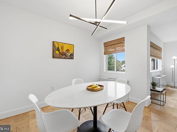 5th image of 200 N Maple Ave APT 500