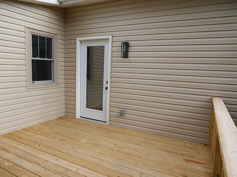 129 Harrington Ave — Photo 27