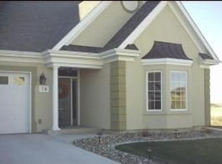 2615 Cocklebur Dr APT 7B, Gillette, WY 82718