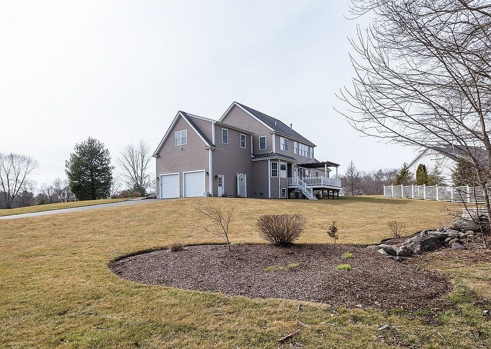 11 John Westcott Dr, North Attleboro, MA 02760 Zillow