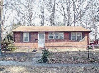 1207 Bethel Rd, Chesapeake, VA 23324