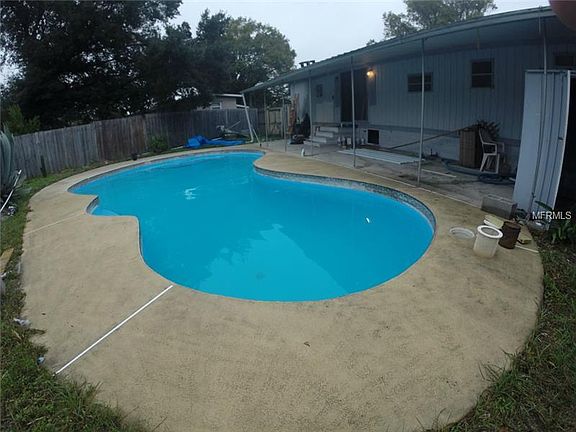 5th image of 8225 Charlin Pkwy