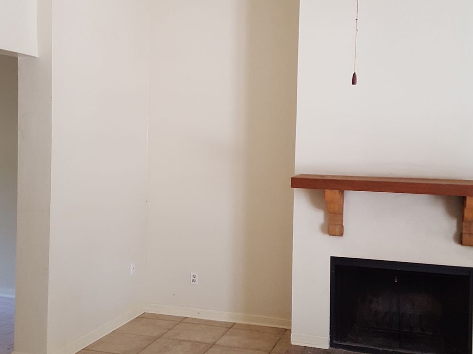 1st image of 1307 W Saint Mary Blvd
