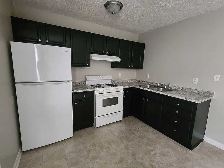 725 Joseph E Lowery Blvd SW #725 — Photo 10
