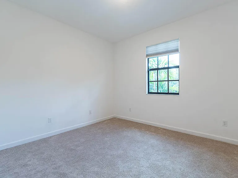 10283 Wellington Parc Dr — Photo 15