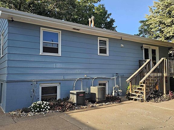 3rd image of 3517-3519 Central Ave #1 & 2