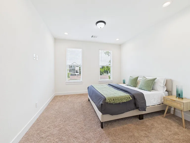4306 Idaho St — Photo 25