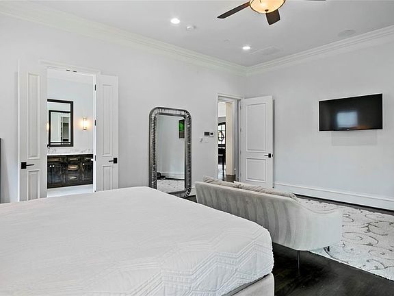 5th image of 6814 Brookshire Dr