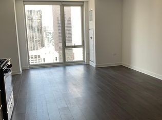 24 W Randolph St #2205, Chicago, IL 60601