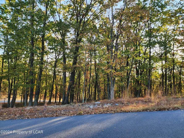 Hf3 430 Big Spring Road East Un, Hazleton, PA 18202