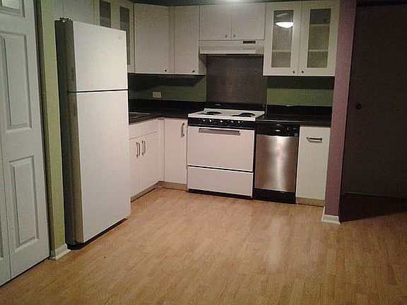 2nd image of 10711 5th Avenue Cut Off APT 202