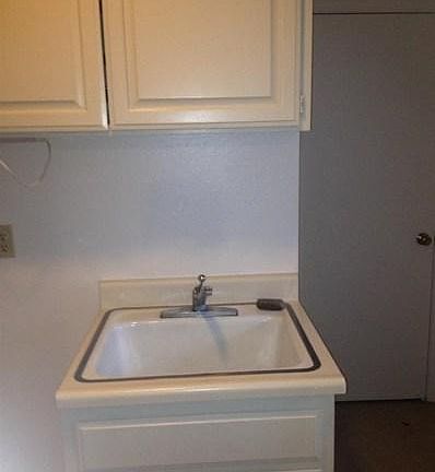 5th image of 310 Sycamore Dr