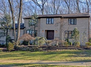 36 Ruby Dr, Morganville, NJ