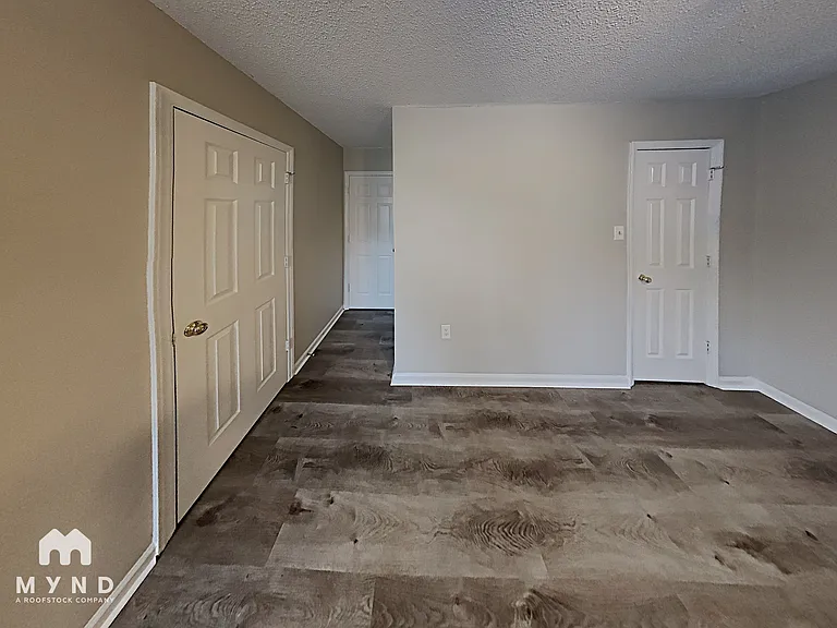 105 Mary Michael Ln — Photo 10