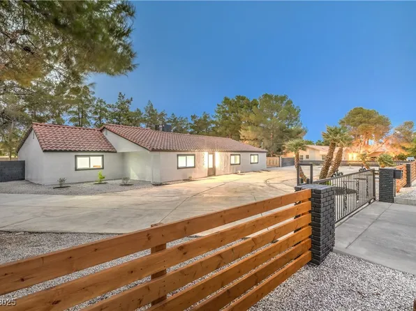 3456 Happy Ln, Las Vegas, NV 89120