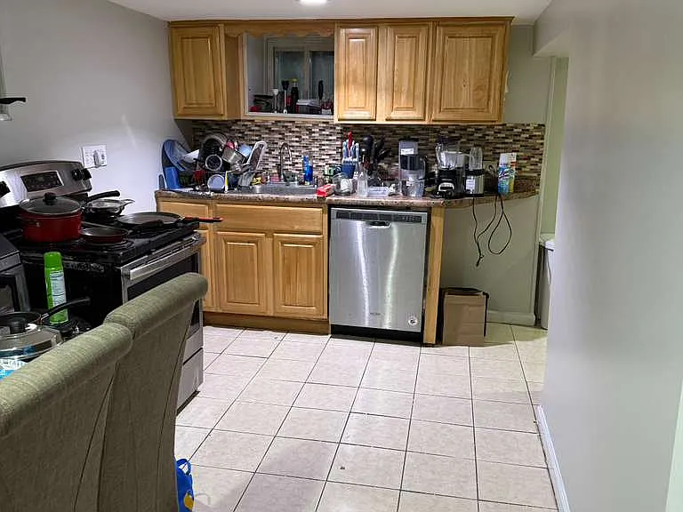 34 Beacon Ave #0 — Photo 5